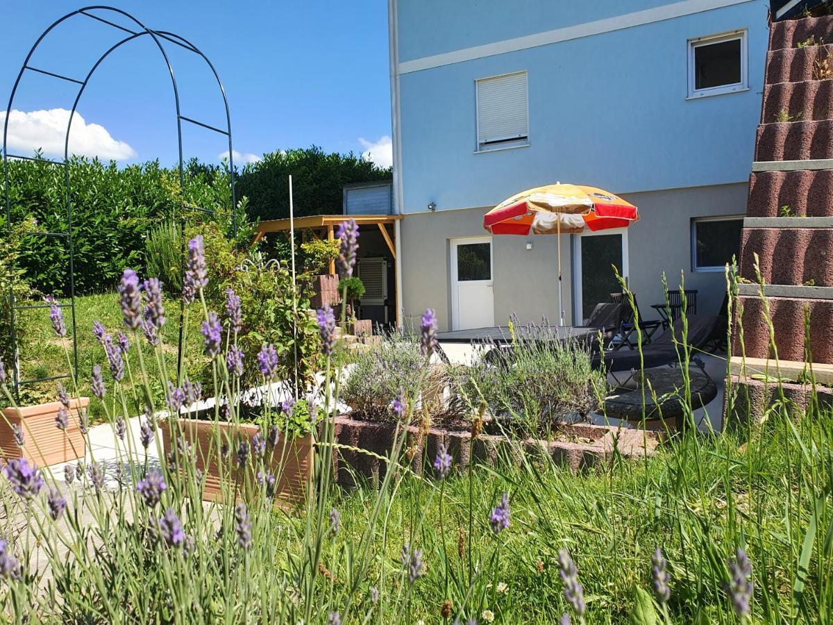 Maison D'Hotes Bleu Cudrefin Exterior photo